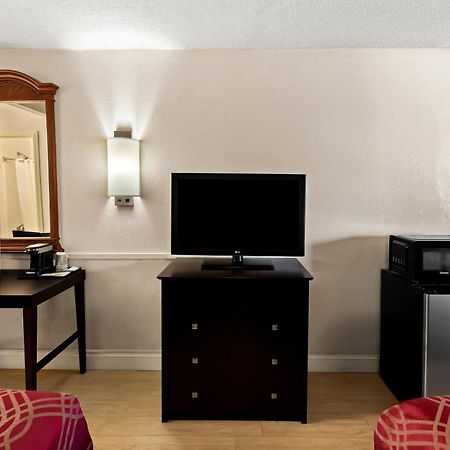 Bellmawr Economy Inn Bellmawr-Philadelphia Area Zewnętrze zdjęcie